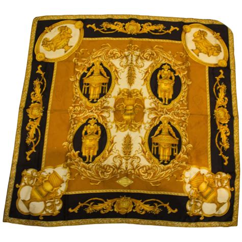 versace scarf identification